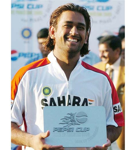 Ms Dhoni Hairstyle 2007 - Kenjutaku