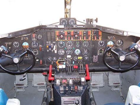 CL-215/CL-415GR Canadair - Cockpit! | Cockpit, Aircraft