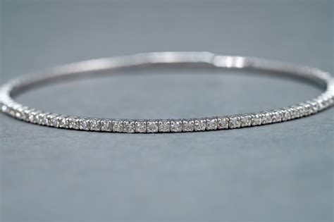 14K White Gold Diamond Flexible Bangle Bracelet - Fuenfer Jewelers