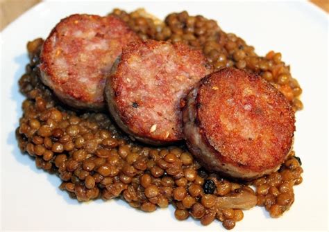 Cotechino con Lenticchie (Italian pork skin sausage with lentils)(OC ...