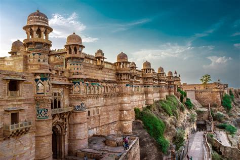 5 of the best Forts to visit in Madhya Pradesh - Today’s Traveller ...