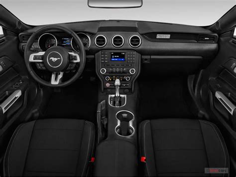 2017 Ford Mustang: 174 Interior Photos | U.S. News