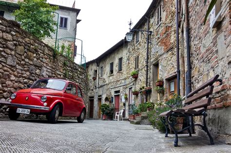 Anghiari - Italy Tuscany, Bucket List, Italy, Holidays, Visiting, Road, Structures, Places, Italia