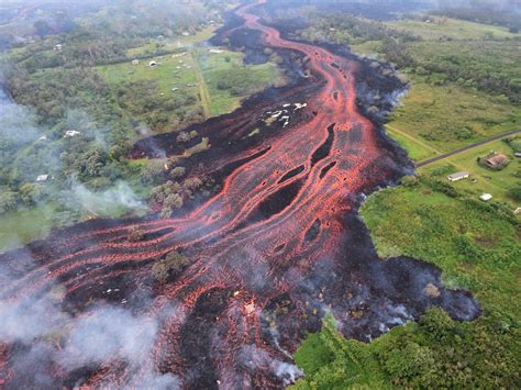 Vulkan Kilauea – Hawaiianische Behörden warnen vor “Laze” - Welt-News ...