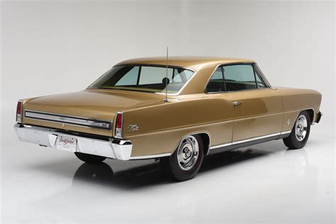 1967 CHEVROLET NOVA SS - Rear 3/4 - 199902