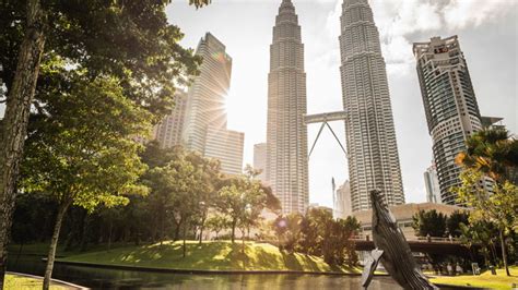 Four Seasons Hotel Kuala Lumpur opens - Global Expat Recruiting