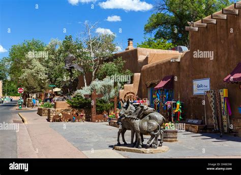 Shops on the Water Street in downtown Santa Fe, New Mexico, USA Stock Photo - Alamy