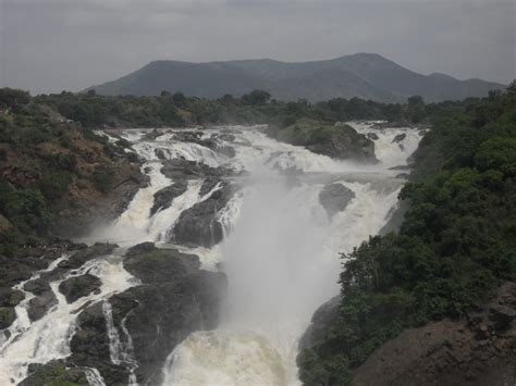 YENNAAR: River Kaveri - A Sacred, Benevolent and Enchanting Voyage