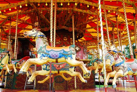 Download Horse Merry-go-'round Man Made Carousel HD Wallpaper