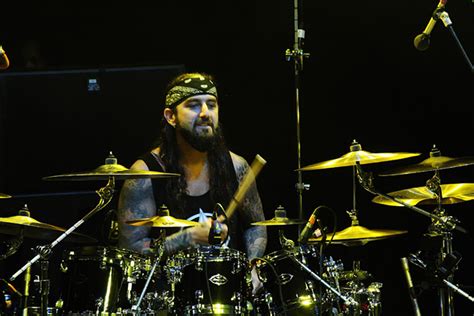 Mike Portnoy to Play Dream Theater's '12-Step Suite'