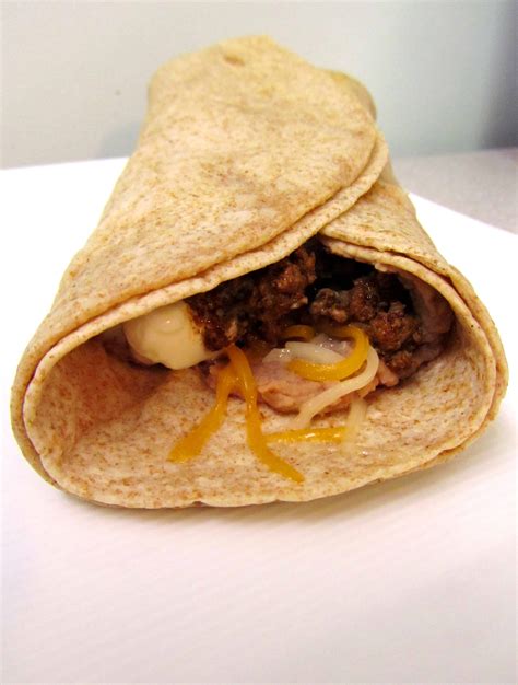 beefy 5 layer burrito taco bell