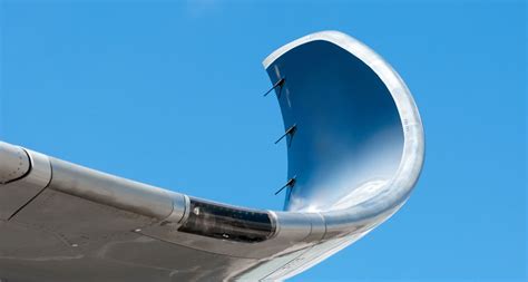 Inspection of Aircraft Pylons, Winglets and Fairings | Hexagon