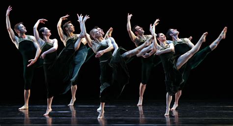 Paul Taylor Dance Company at David H. Koch Theater - The New York Times