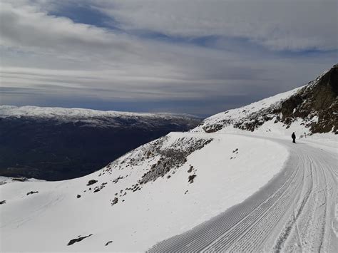 ULTIMATE Guide to Skiing at Cardrona Ski Resort & Unbiased Review