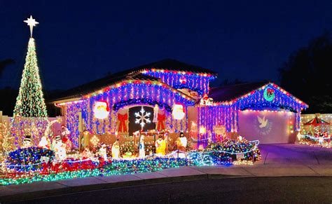 How To Choose the Best Branson Christmas Light Installer Near Me