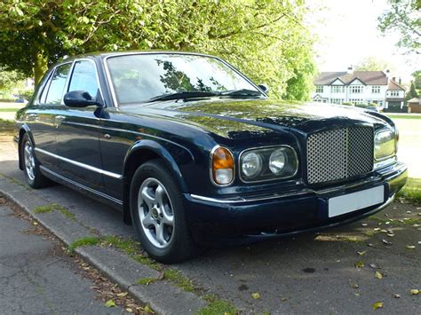 Lot 61 - 1999 Bentley Arnage Green Label