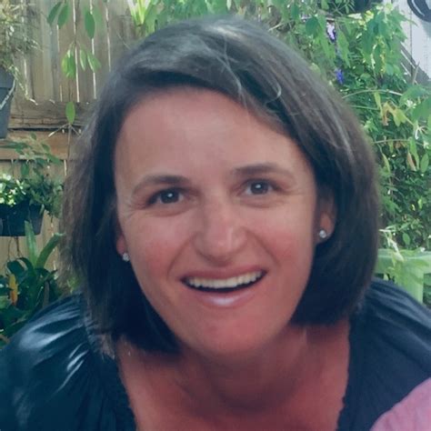 Julie Bennett - Queensland, Australia | Professional Profile | LinkedIn