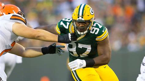 Green Bay Packers' Kenny Clark back on track for Week 1 - Green Bay ...