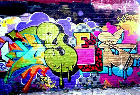 Vibrant Graffiti Art HD Wallpaper by Baldev