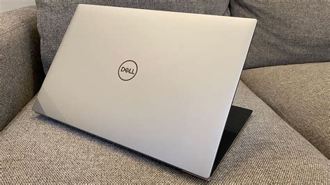 Dell XPS 17 (9700) Review: Big Screen Machine | Tom's Hardware