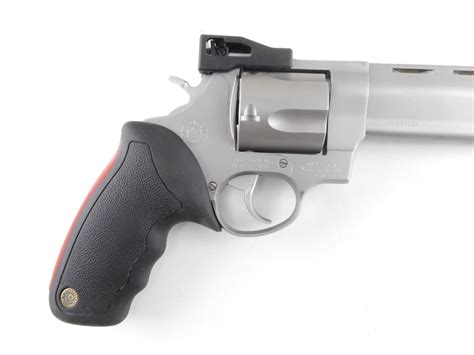 TAURUS , MODEL: 454 RAGING BULL , CALIBER: 454 CASULL - Switzer's Auction & Appraisal Service