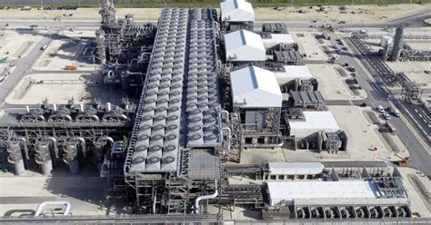 Freeport LNG Train 1 Begins Production