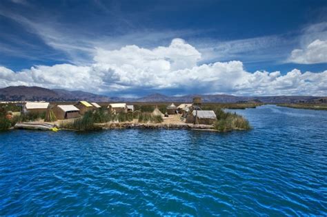 Los mejores lugares para visitar en el Lago Titicaca - Peru Hop