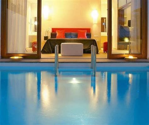 25+ Amazing Cool Bedrooms With Pools Design And Decoration Ideas | Awesome bedrooms, Pool ...