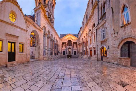 Diocletian's Palace Architecture | How Was Diocletian's Palace Built