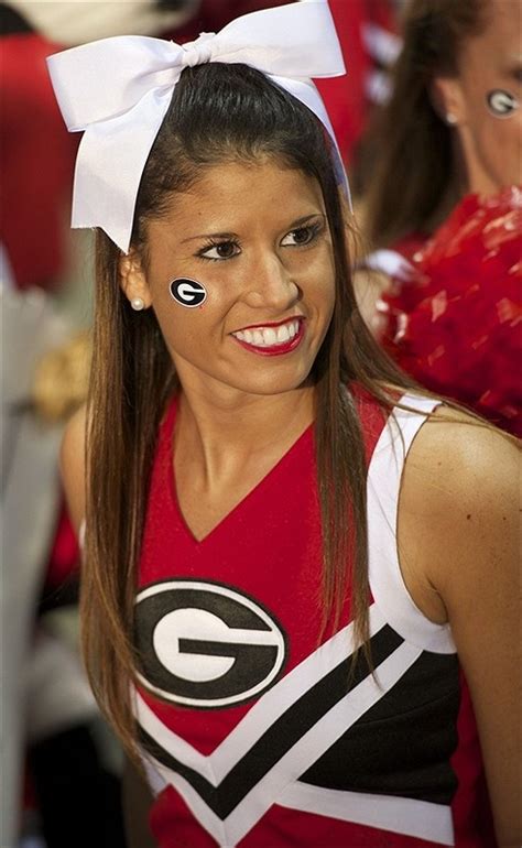 Georgia Bulldogs Cheerleader Photo Gallery - Gamedayr | Georgia bulldogs, Georgia bulldogs ...