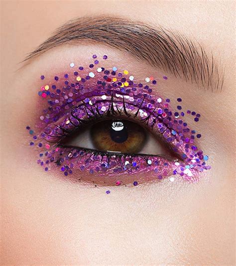 12 Best Glitter Eyeshadows For Glamorous Eye Makeup – 2023