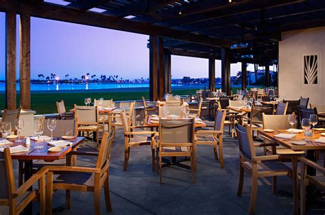 Oceana patio - courtesy Oceana Coastal Kitchen - San Diego Travel Blog