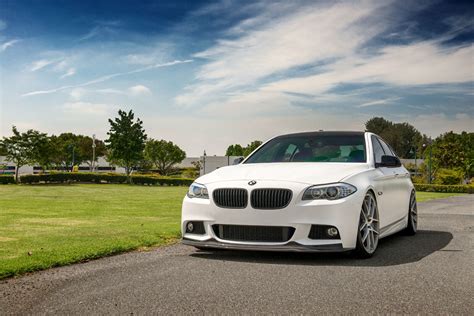 Avant Garde Wheels | BMW F10 550i | AG M510 Satin Silver