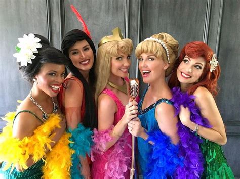 37 Creative Disney Princess Group Costumes | Run disney costumes, Disney princess group costumes ...