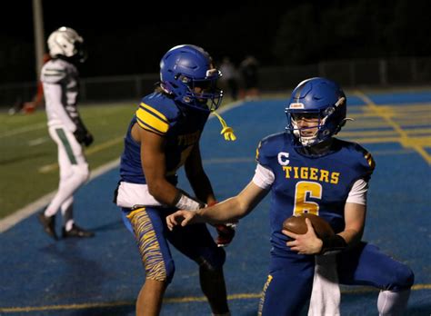 Photos: Marana defeats Sunnyslope in first round of high school ...