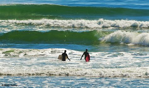 Boogie Boarding, Cannon Beach, Yakutat, Alaska – Image 2673 | Mark Kelley