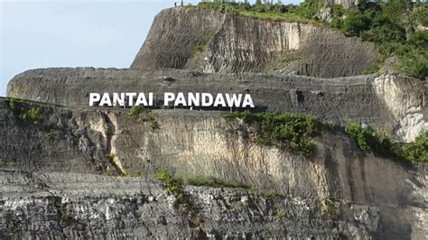 Pesona Pantai Pandawa | Katalog Tempat Wisata & Liburan