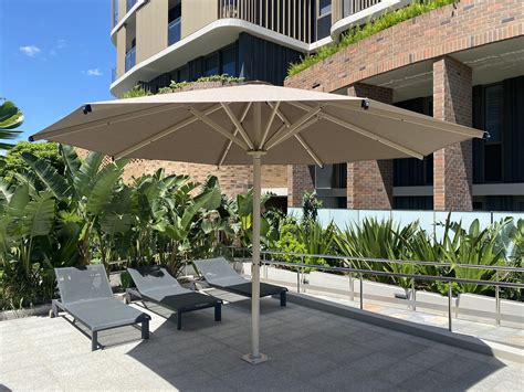 Heavy Duty Umbrellas | Commercial Outdoor Umbrellas Brisbane