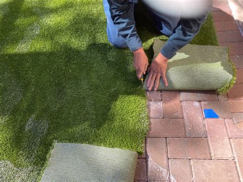 How to install artificial grass on pavers? – Pet Grows