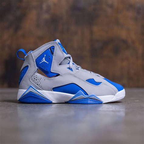 Jordan Big Kids Jordan True Flight (GS) (wolf grey / white-blue spark ...