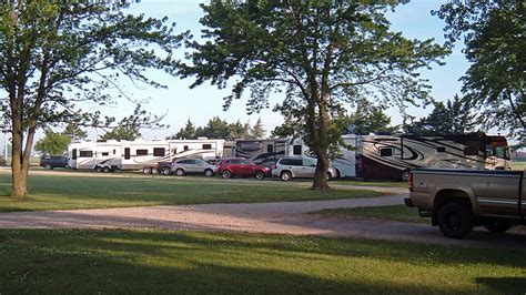 Prairie Oasis Campground & Cabins :: Henderson, Nebraska