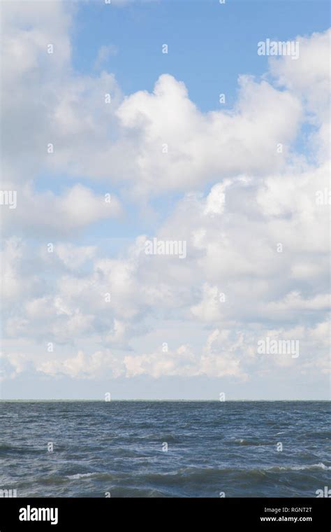 Lake Erie Ontario Canada Stock Photo - Alamy