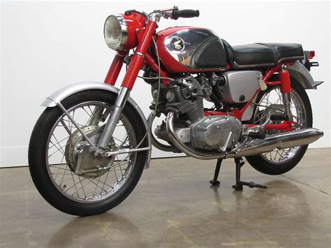 1965 Honda Super Hawk - National Motorcycle Museum