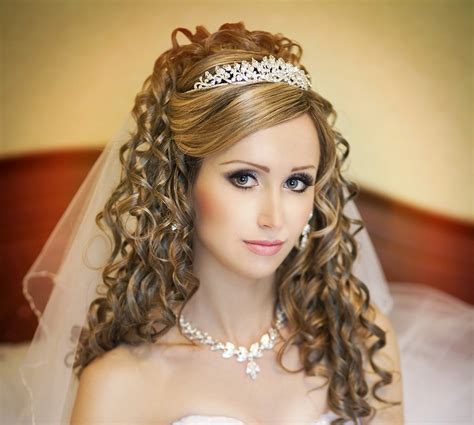 Curly Wedding Hairstyles With Tiara And Veil