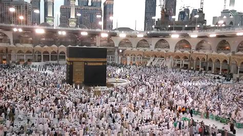 Azan in Makkah - YouTube