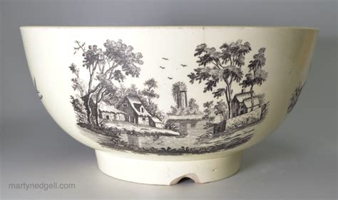 Creamware pottery bowl decorated to the centre with a ship print, circa ...