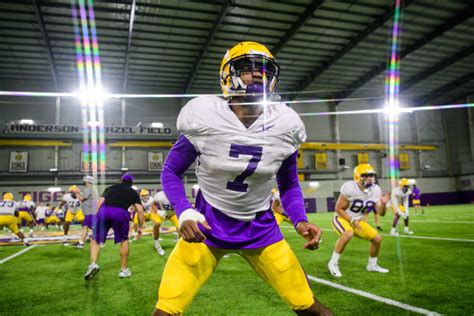 LSU's Ja'Marr Chase releases statement about opting out - Death Valley ...