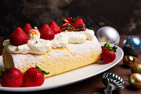 Japanese Christmas Cake Recipe (クリスマスケーキ)