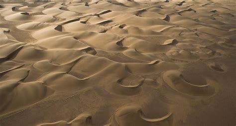 Breakups maintain barchan dune fields, somehow | Dune, Aerial view, Aerial