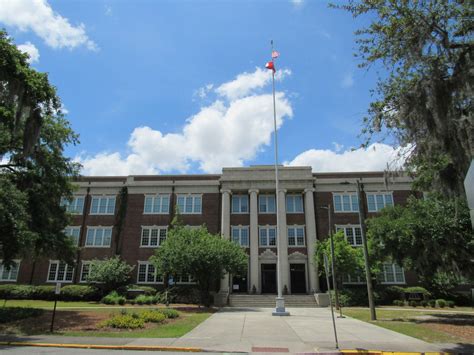 Georgia Historical Site-Savannah High School